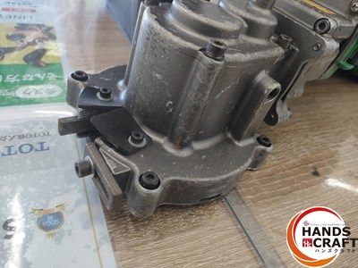 コードレスツライチカッター バッテリー