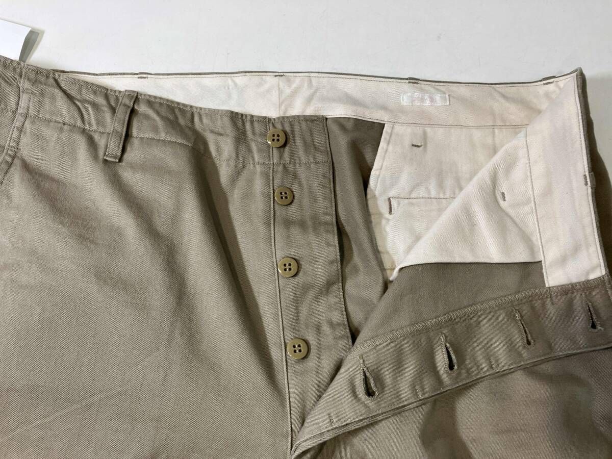 COMOLI コモリ KHAKI チノパン ボトム B01-03021 サイズ表記4 - メルカリ