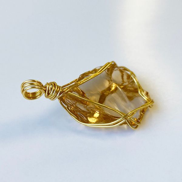 アンダラクリスタル〈レムリアンイーサリウムゴールド/オレンジ/金