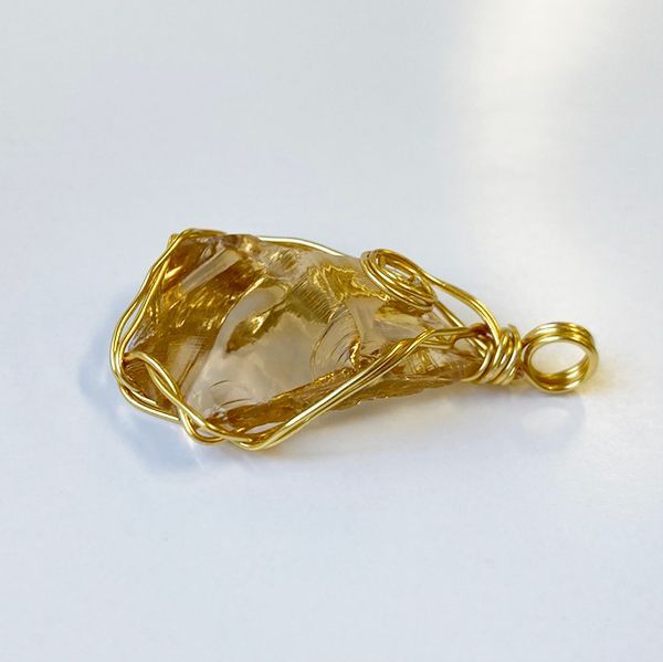 アンダラクリスタル〈レムリアンイーサリウムゴールド/オレンジ/金