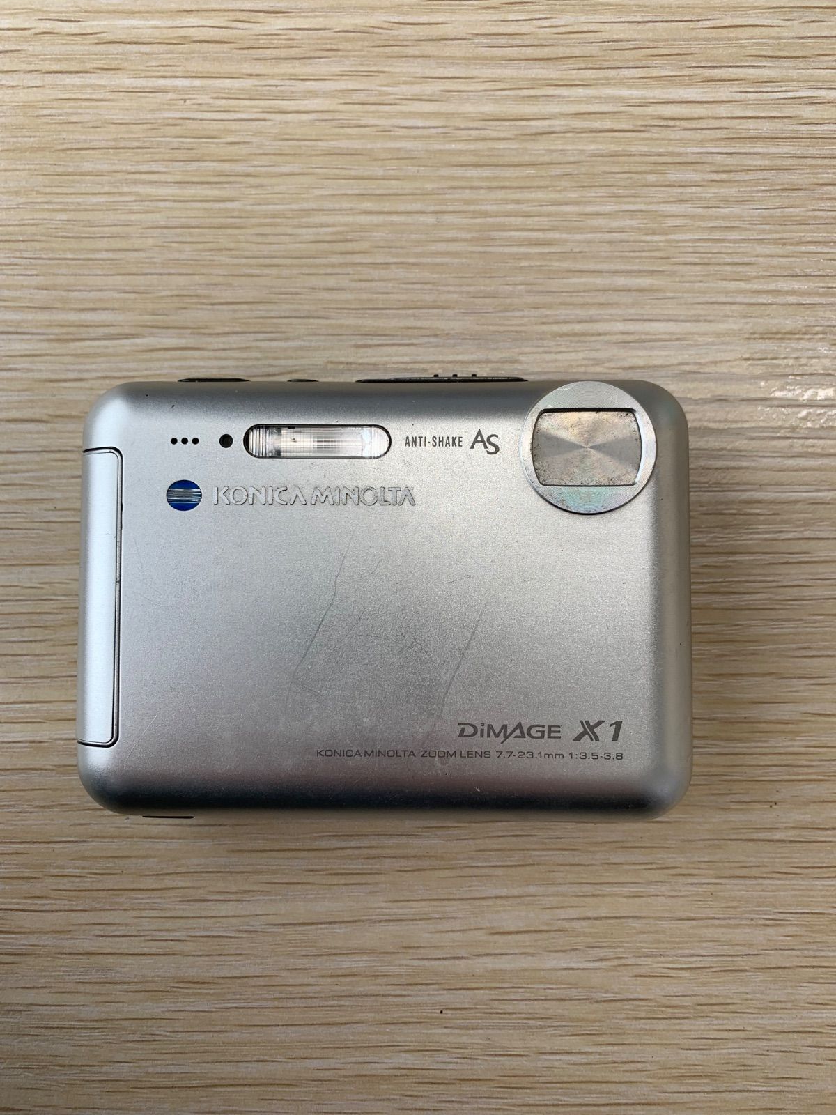 KONICA MINOLTA DiMAGE X1 シルバー デジカメ A746 - メルカリ