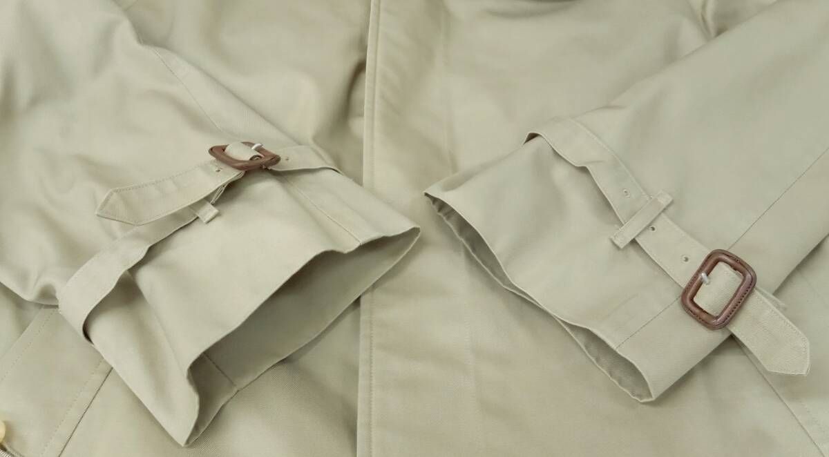 トレンチコート