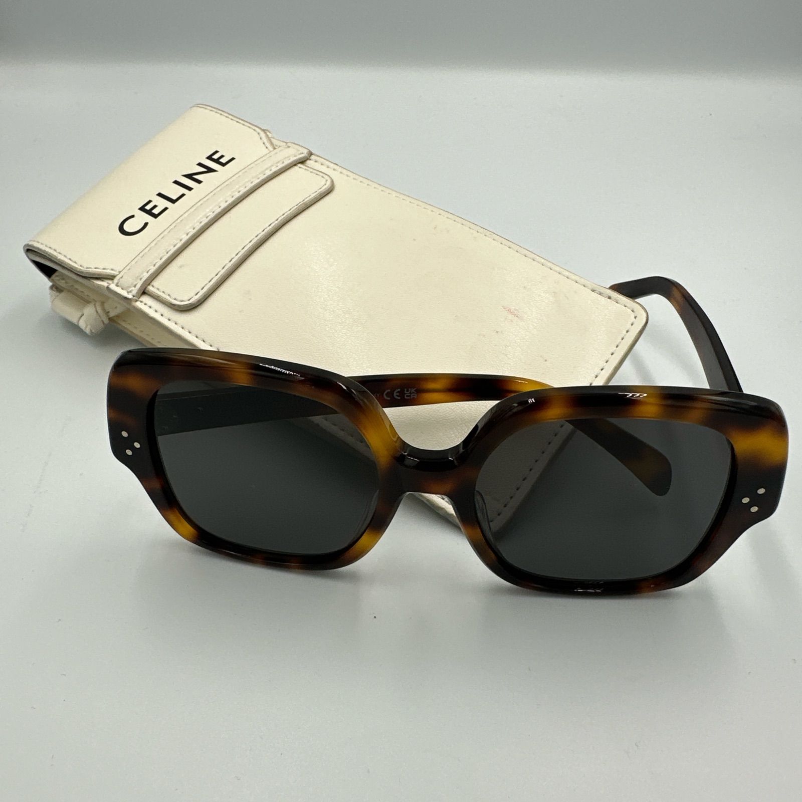 ▪️CELINE セリーヌ サングラス CL40241F 53A 55□19 140 割引