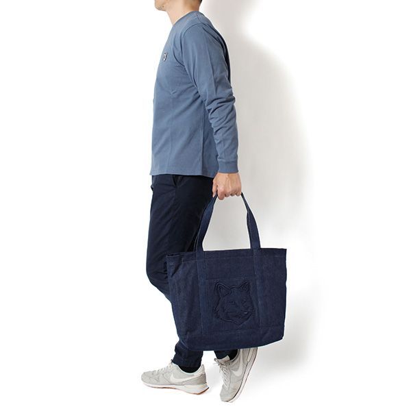 25 AWモデル メゾン キツネ MAISON KITSUNE メンズ フォックス ヘッド ラージトート P 470 INDIGO 2025-26 AW m-bag