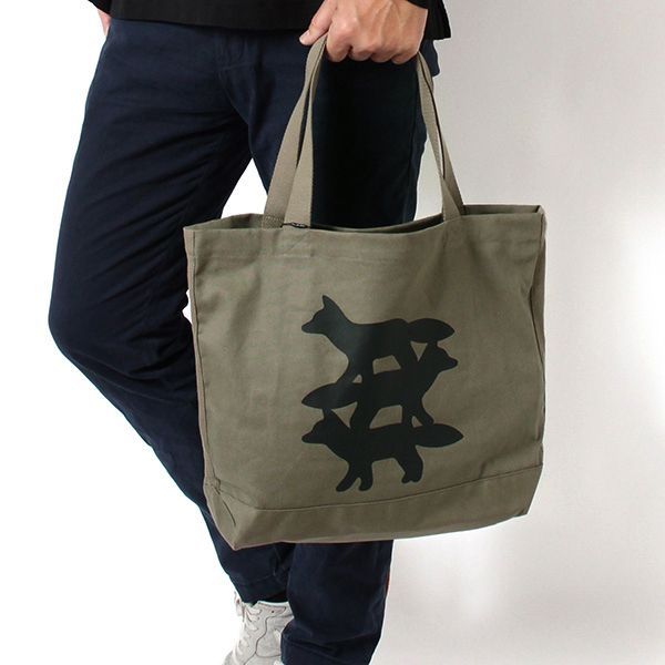 25 AWモデル メゾン キツネ MAISON KITSUNE メンズ スタント フォックス トート 0301 TAUPE BROWN 2025 26 AW m bag