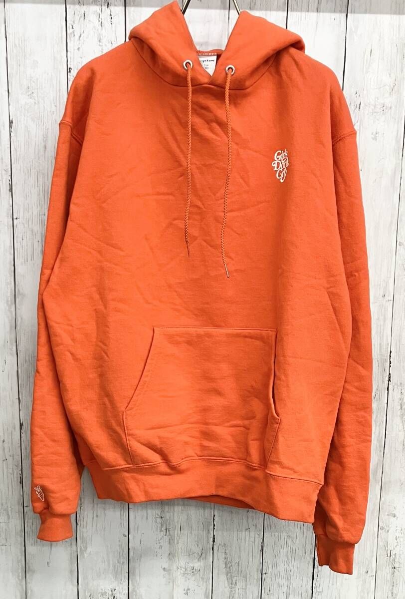 Champion×Girls Don't Cry Carrots プルオーバーフーディ チャンピオン