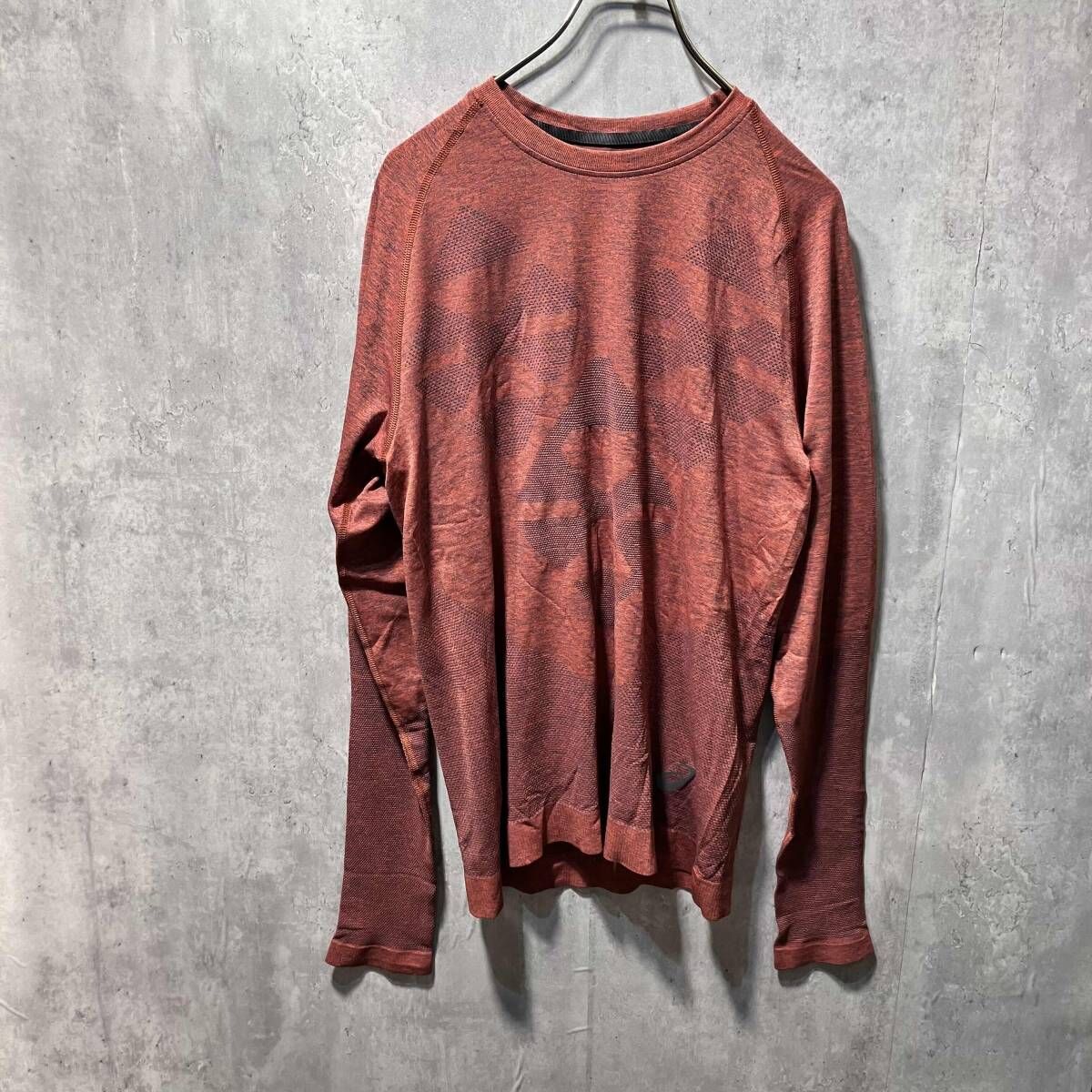 kiko stadinov asics シームレスロングスリーブトップ 長袖Tシャツ サイズL キコスタディノフ アシックス