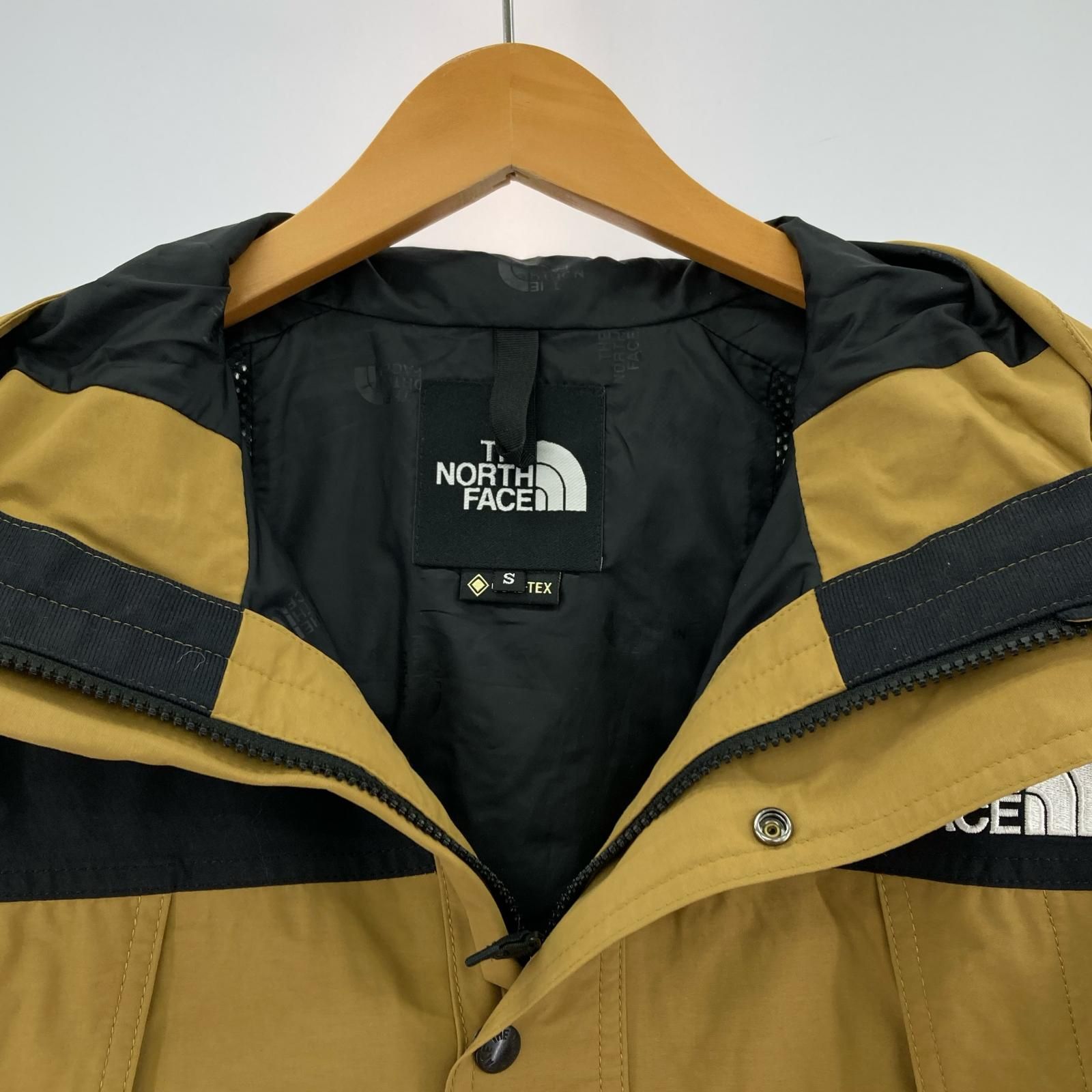 THE NORTH FACE Mountain Light Jacket GTX S イエロー×ブラック THE NORTH FACE Mountain Light Jacket GTX S イエロー×ブラック