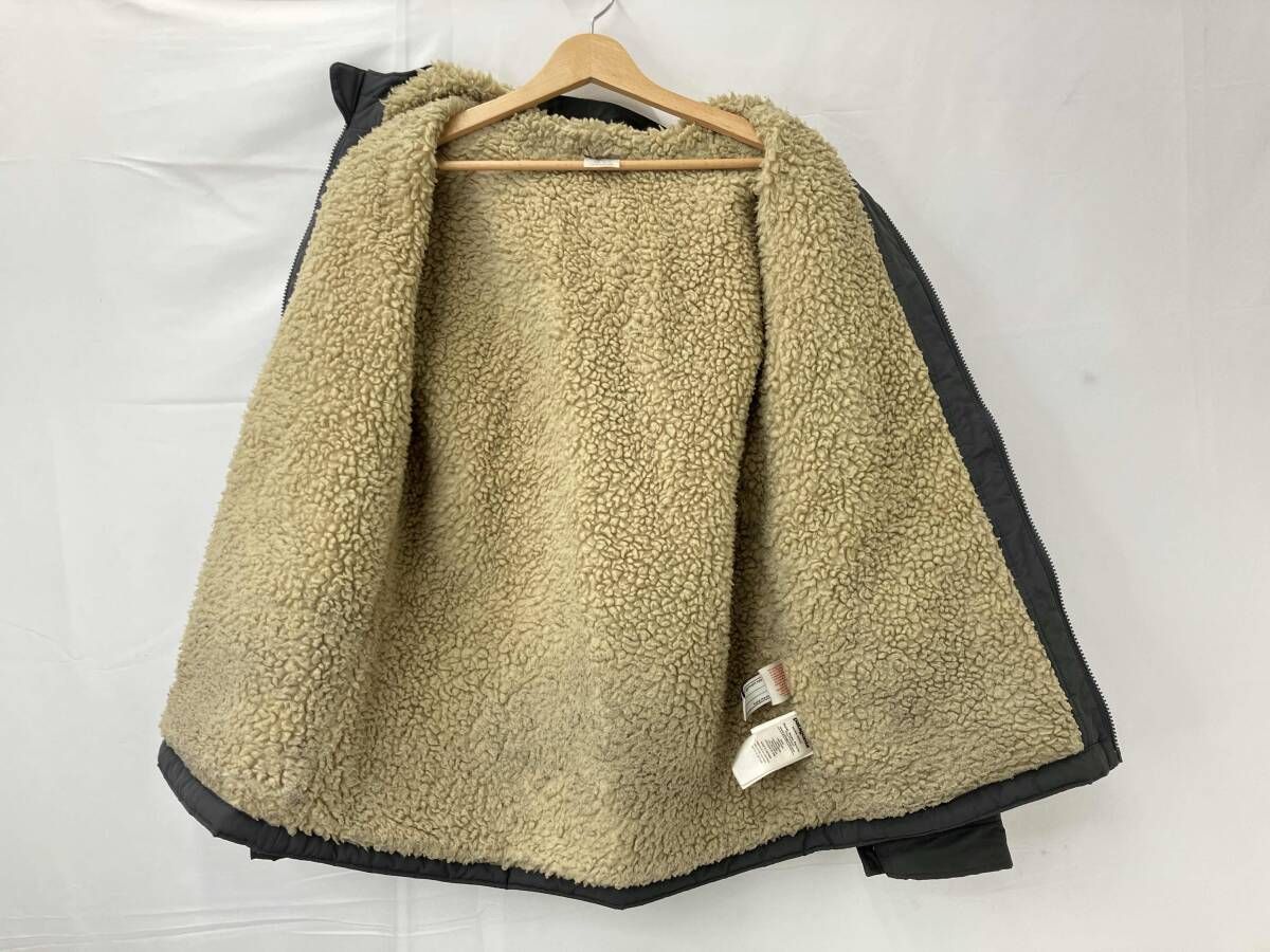 チャコールグレー系