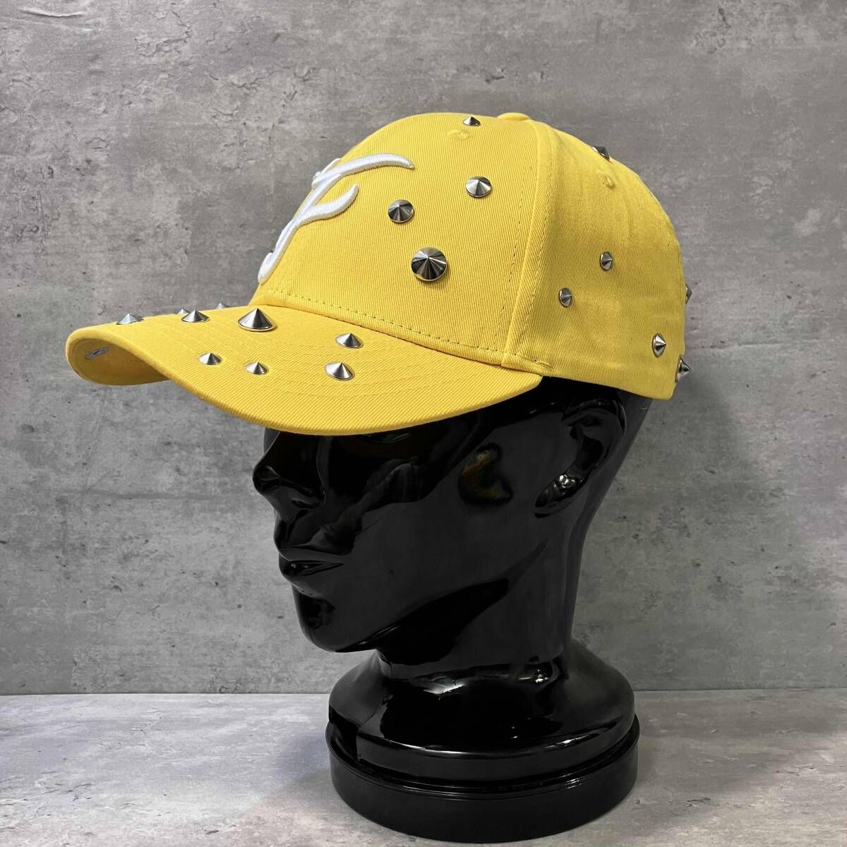 SUPREME Champion 2024 ロゴ入り ショートパンツ レッド Sサイズ 楽天