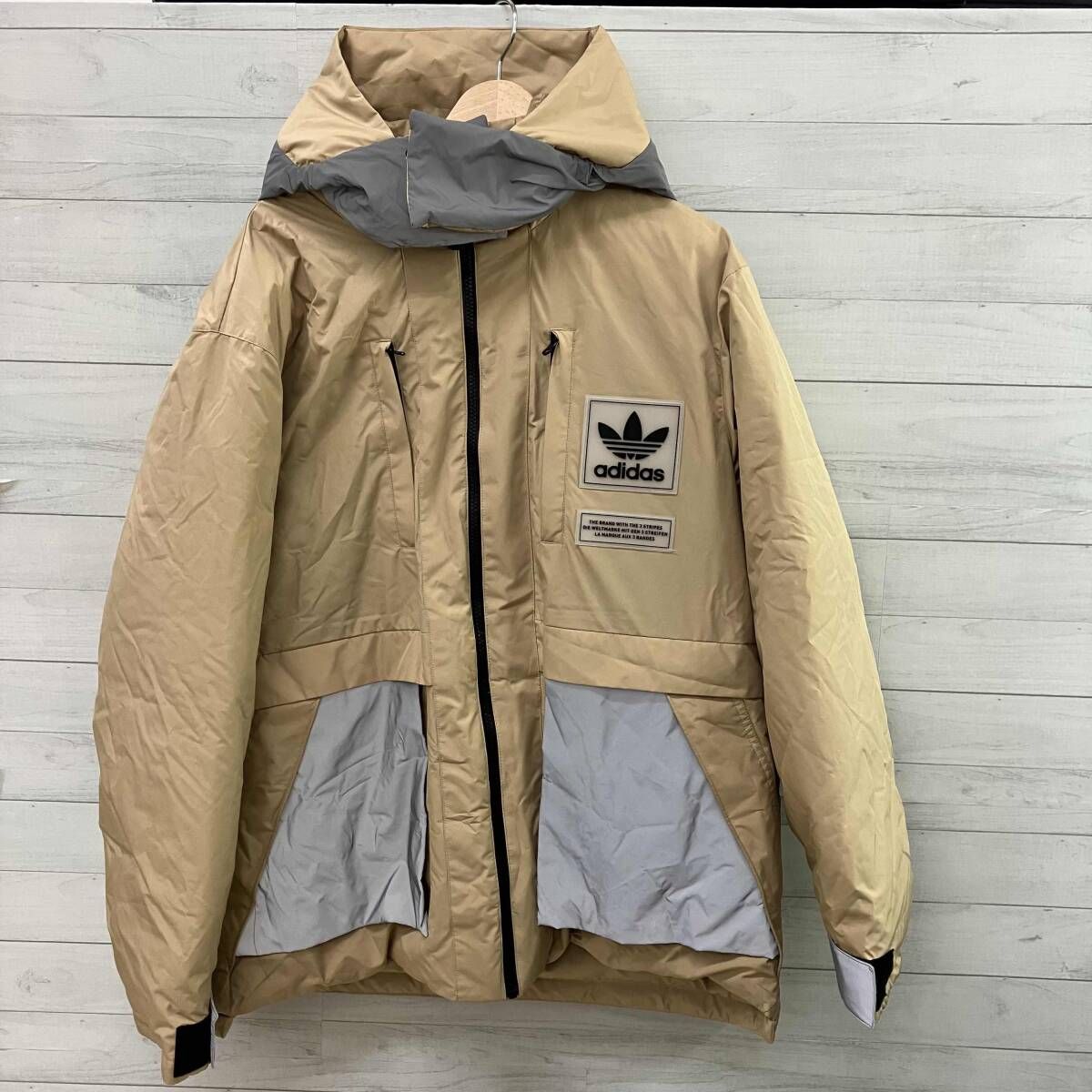 低価，お得 adidas アディダス ダウンジャケット INNOVATION FABRIC DOWN JACKET H66018 ナイロン メンズ 2XLサイズ ベージュ ダウンジャケット