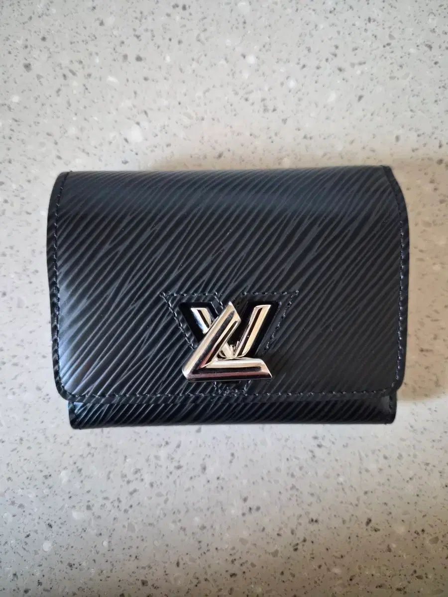 Louis Vuitton ルイヴィトン ミニ財布