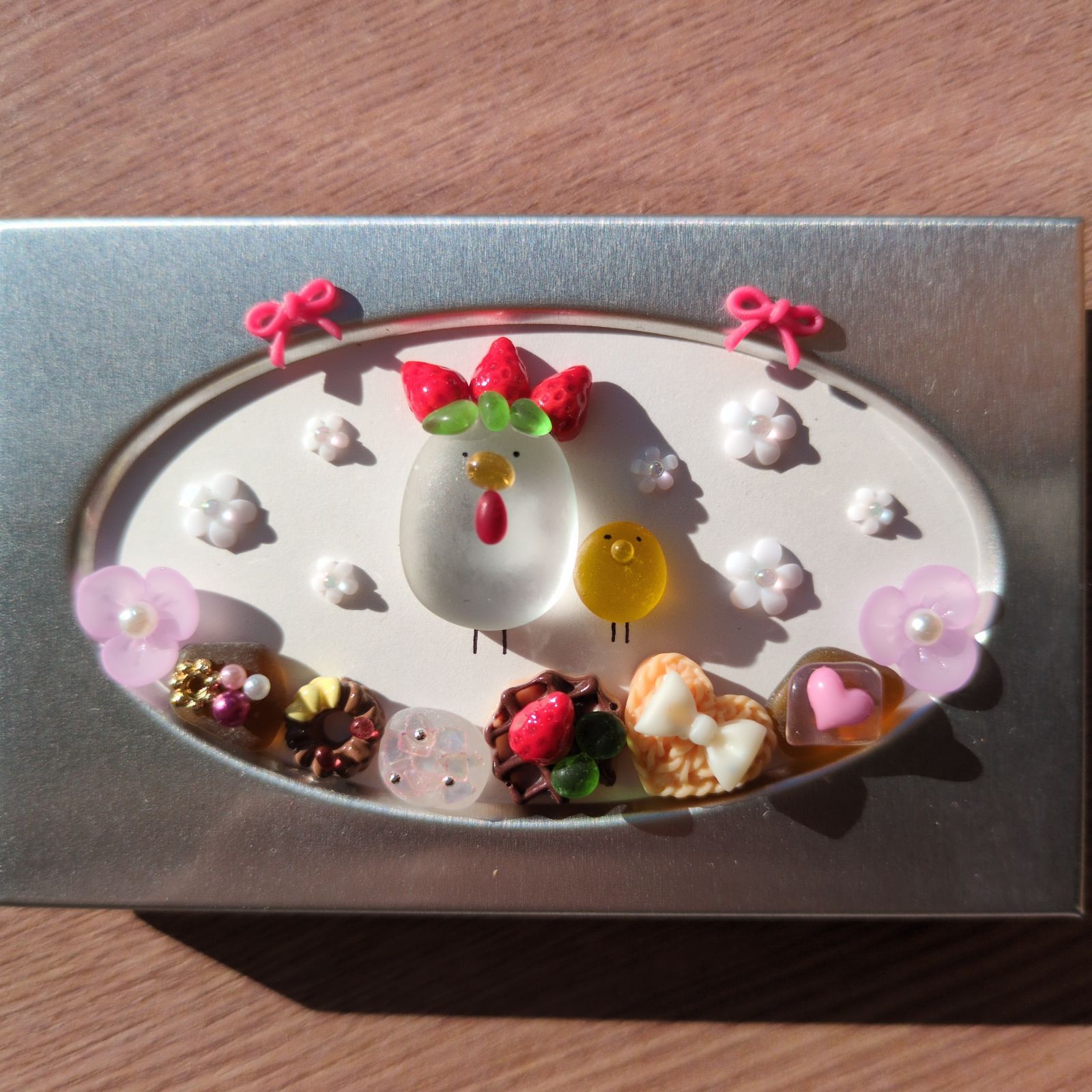 お菓子作り〜にわとり親子』シーグラスアート いちご - メルカリ