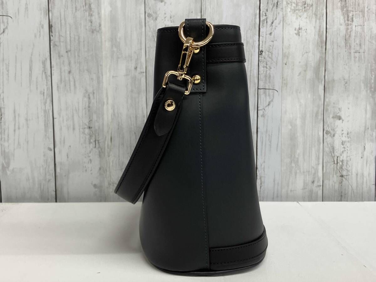 タグ付きGIANNI NOTARO ジャンニノターロ♡ フレーム バケット バッグ