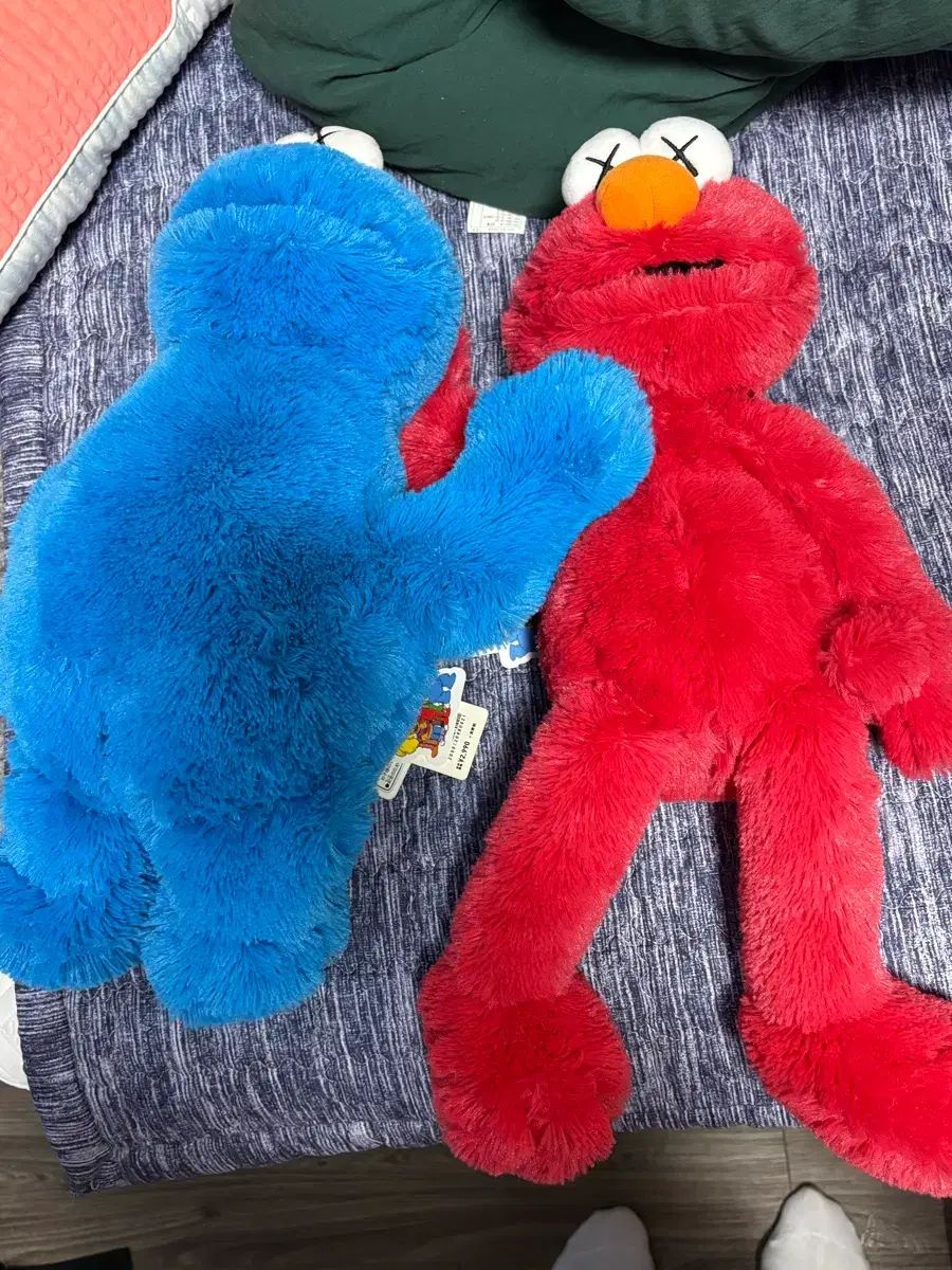 UNIQLO U セサミ コラボ 靴 ぬいぐるみ