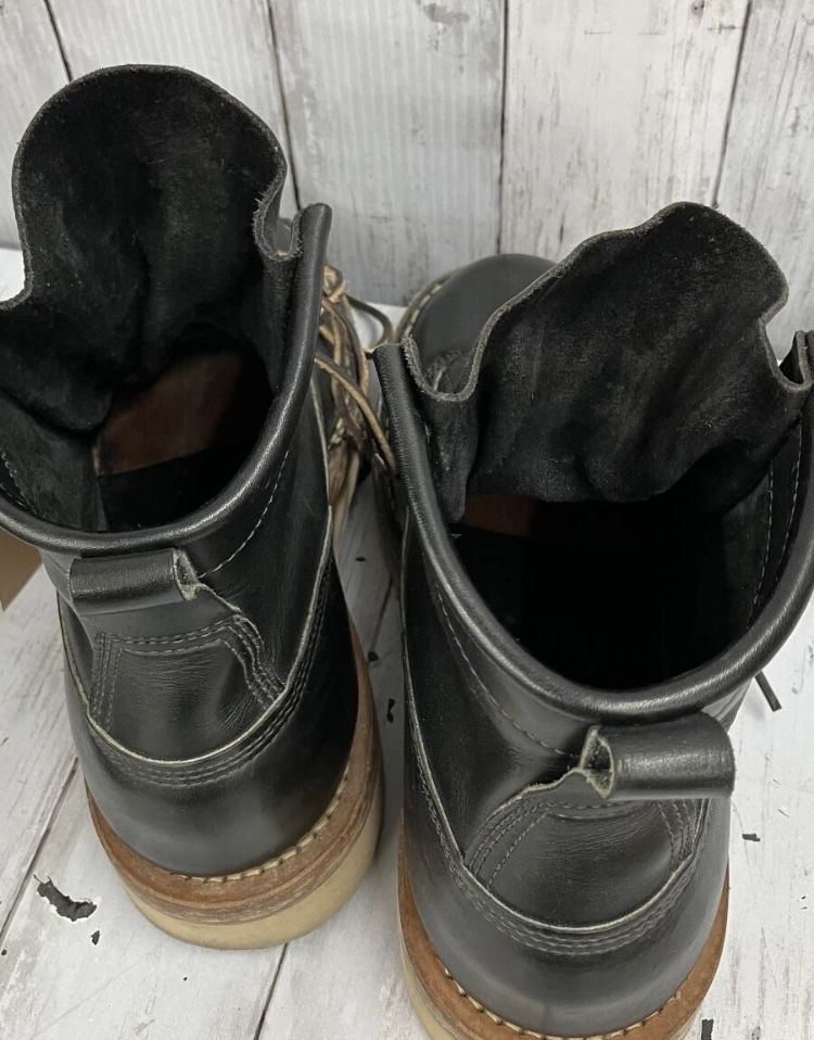 レースアップブーツ