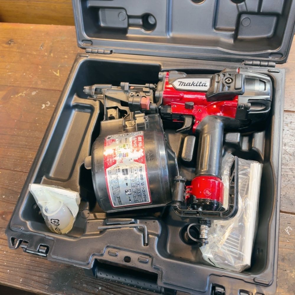 ケース付き 動作良好