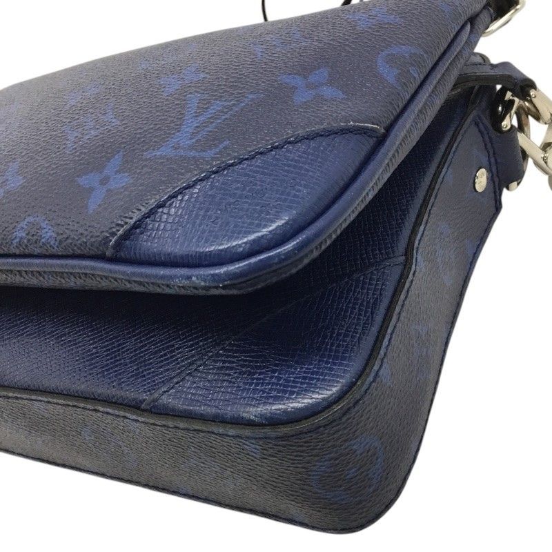 LOUIS VUITTON【ルイヴィトン】トリオ メッセンジャー M30848