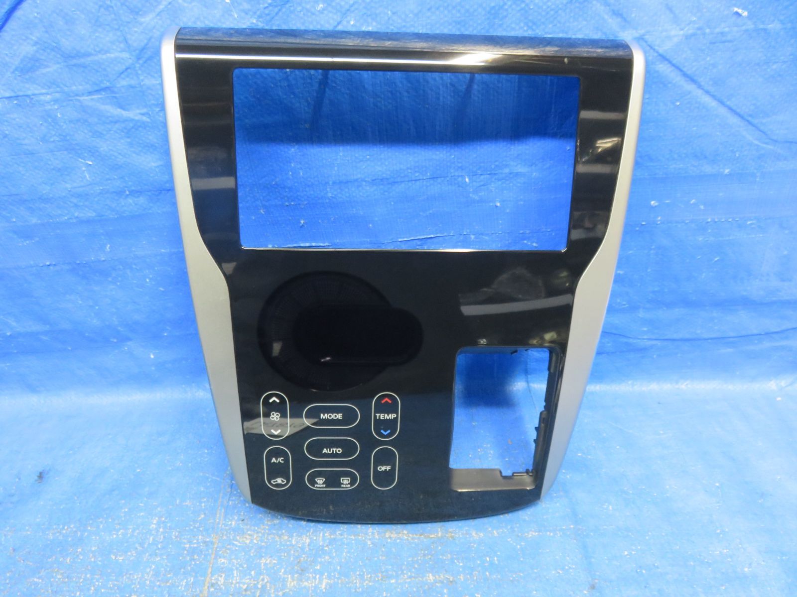 LA7879* 動作OK 日産 B21W デイズ センターパネル/ナビパネル エアコン