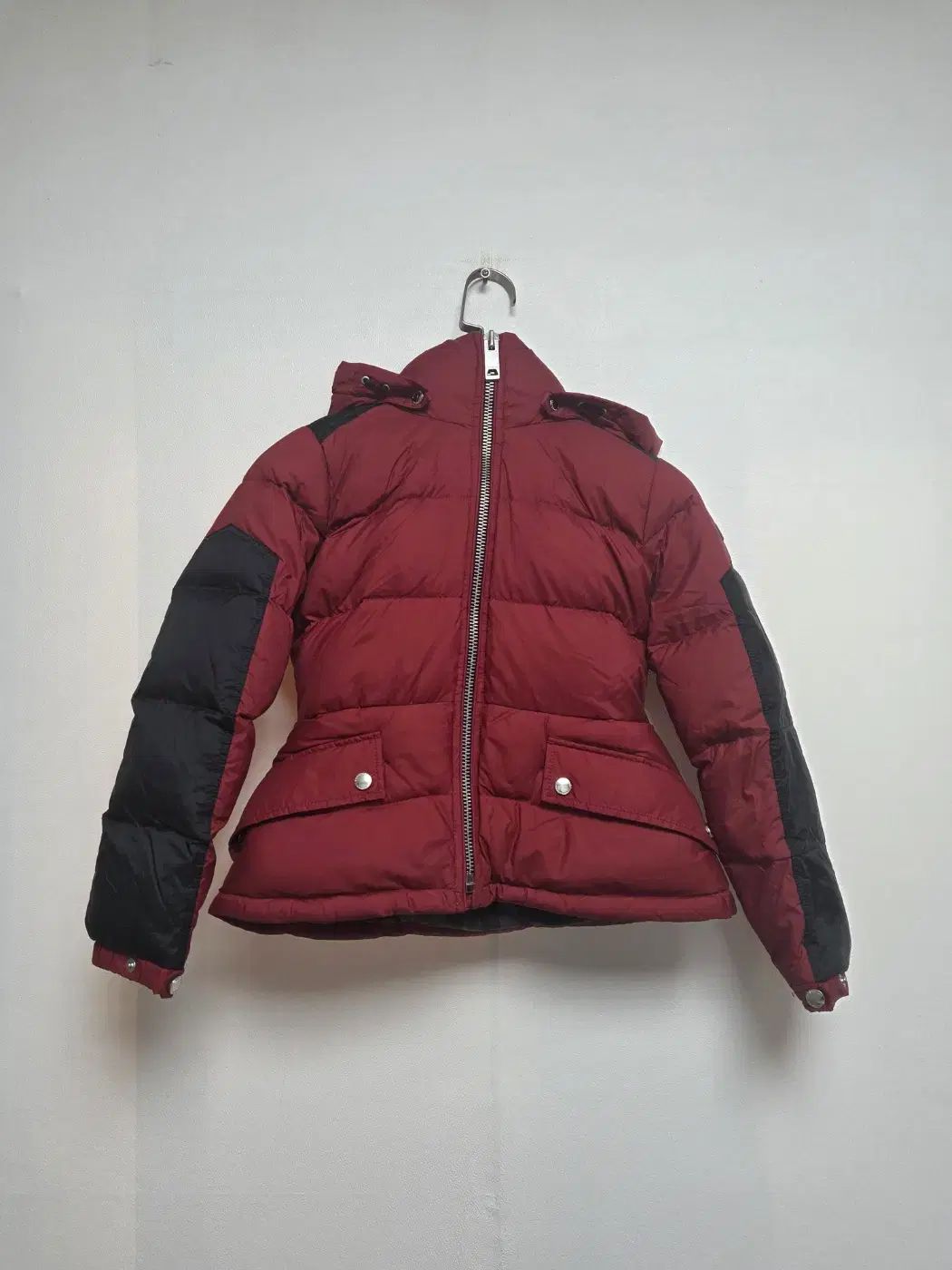 バーバリー キッズ ダックダウン ダウン レッド 8 Y