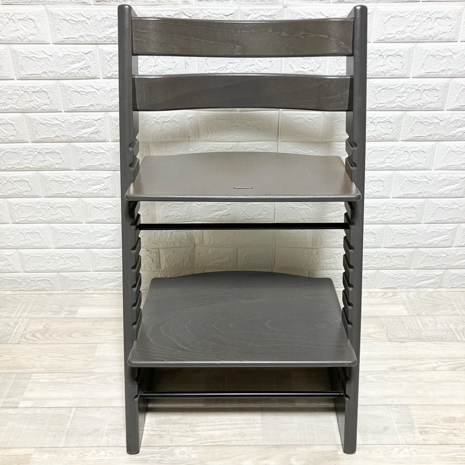 良品 ストッケ トリップトラップ シリアル5 ヘイジーグレー 美品‼︎ 人気・希少色 ヘイジーグレー ストッケ トリップトラップ