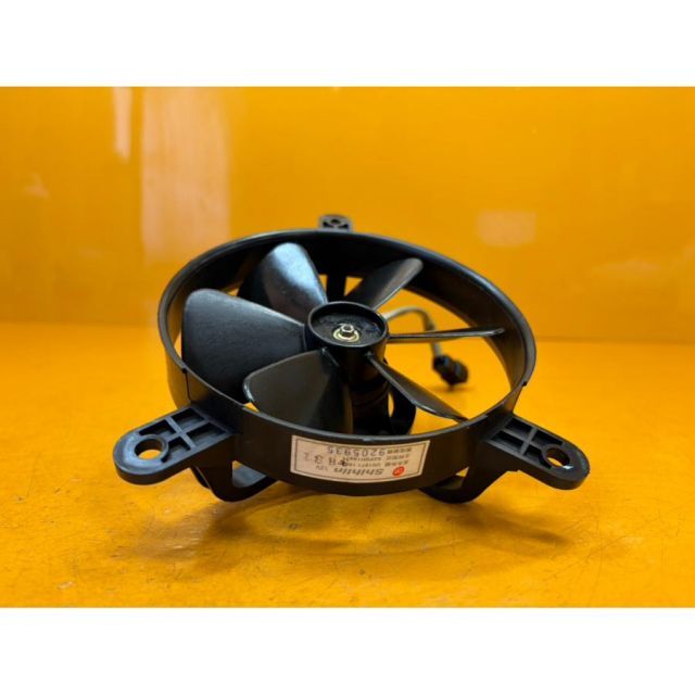 ZD 30775]@ヤマハ YAMAHA マジェスティ125 5CA-154 ラジエーターファン