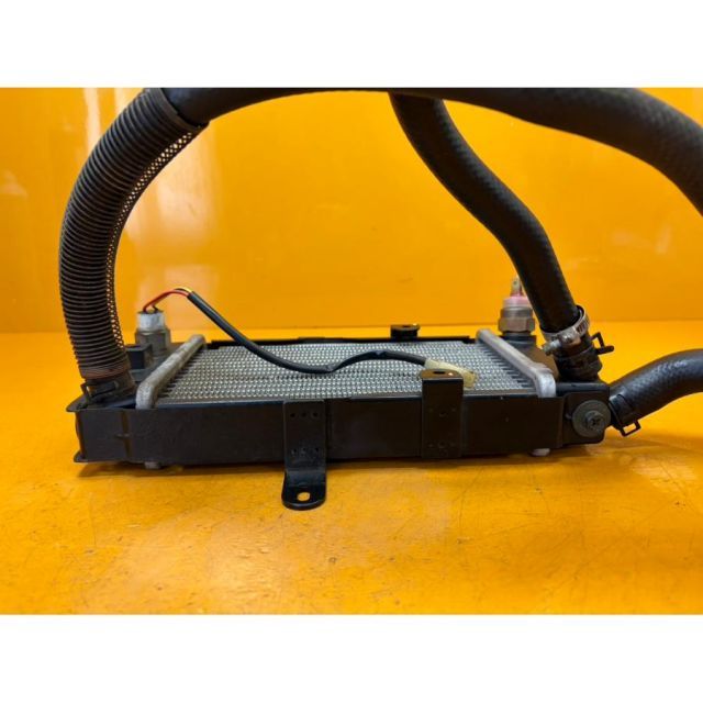 ZD 30811]@ヤマハ YAMAHA マジェスティ125 5CA-154 ラジエーター