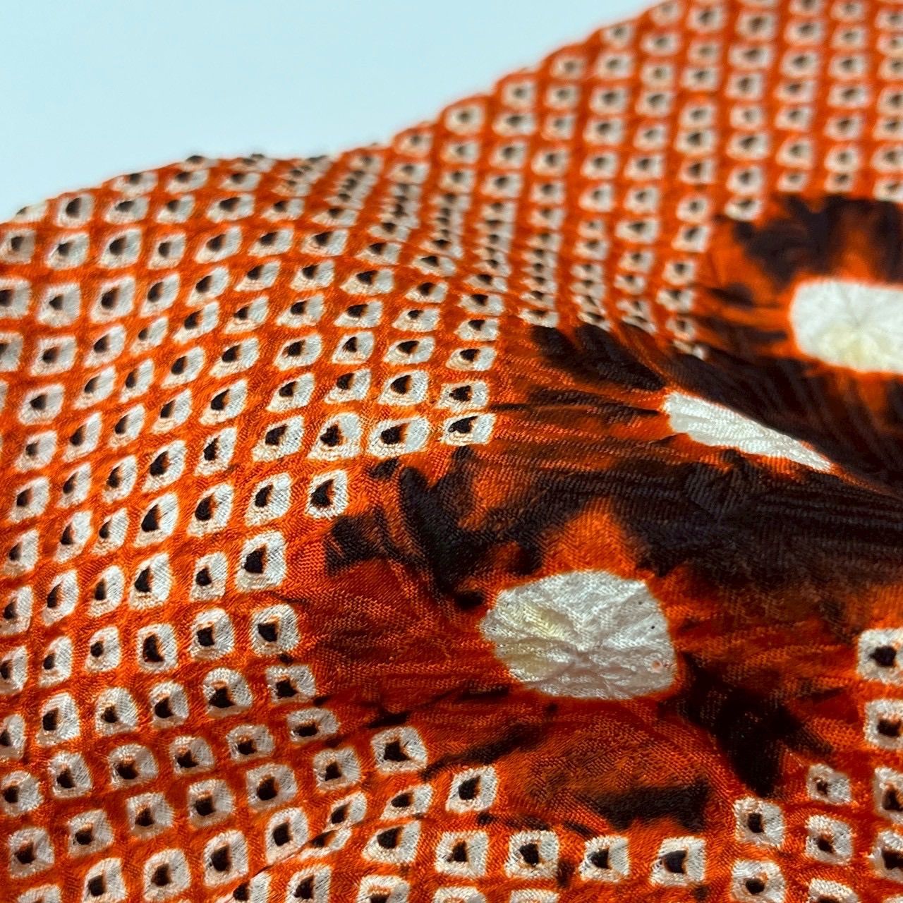 小紋 総絞り 飛び柄 裄66 可愛い絞り染め 正絹 着物 MK-1883 - メルカリ