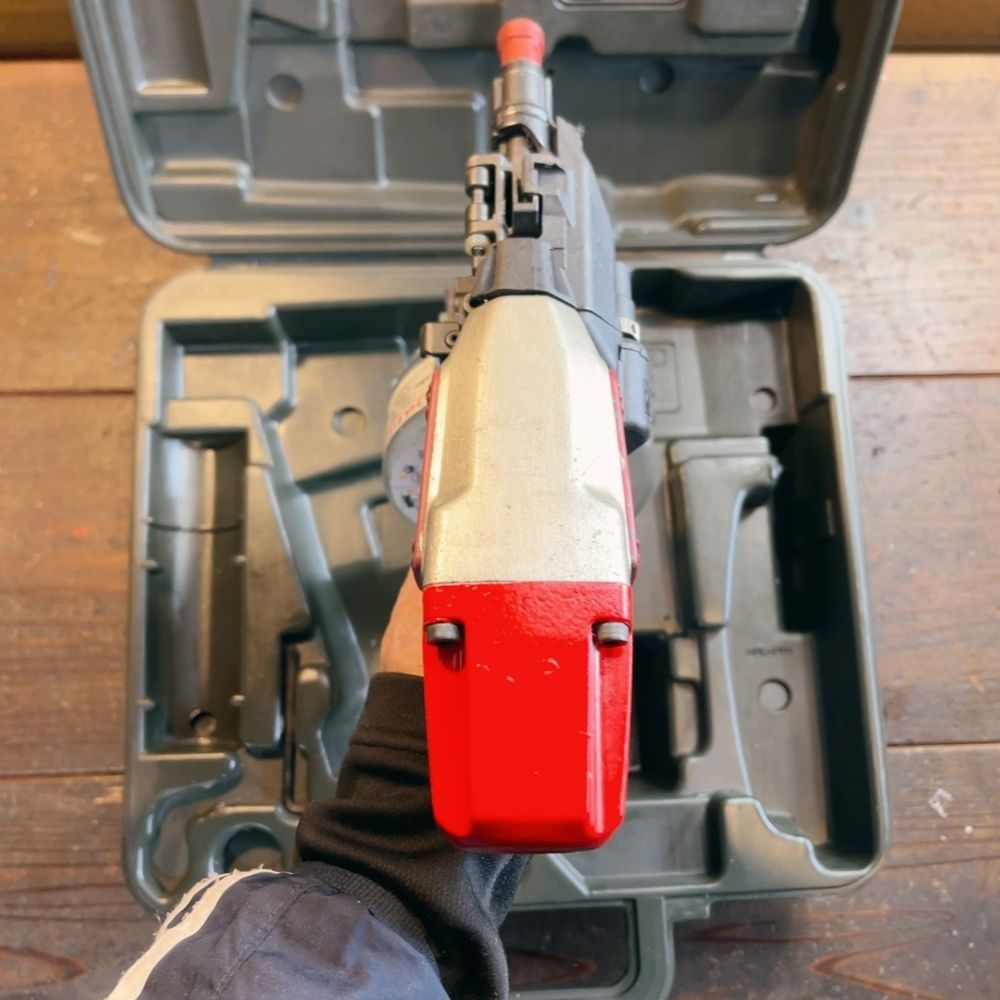 内装用釘打ち機 ケース付き