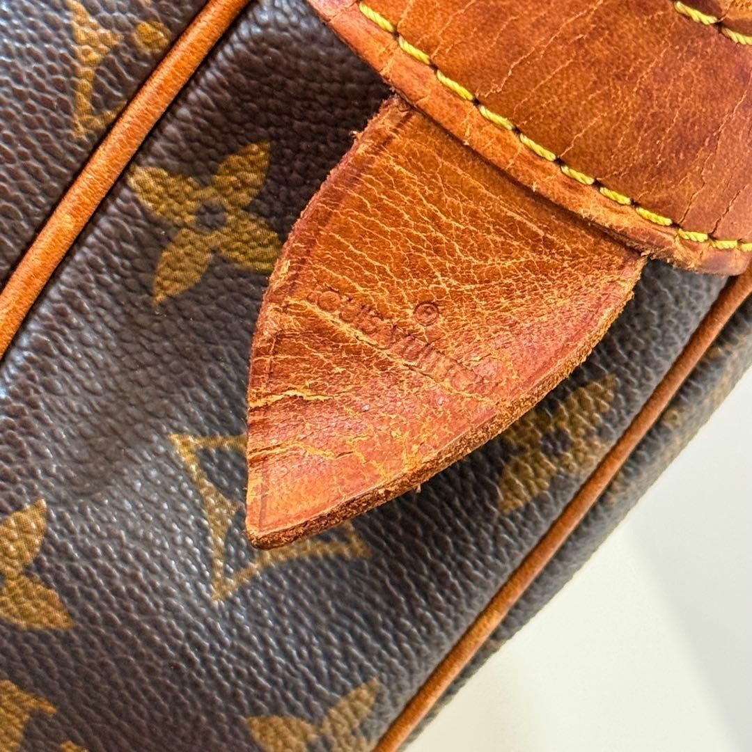 □美品□LOUIS VUITTON ルイヴィトン モノグラム ポルトドキュマン
