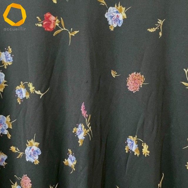 anc レオナール LEONARD カットソー 44 黒 マルチ 長袖 シルク 花柄