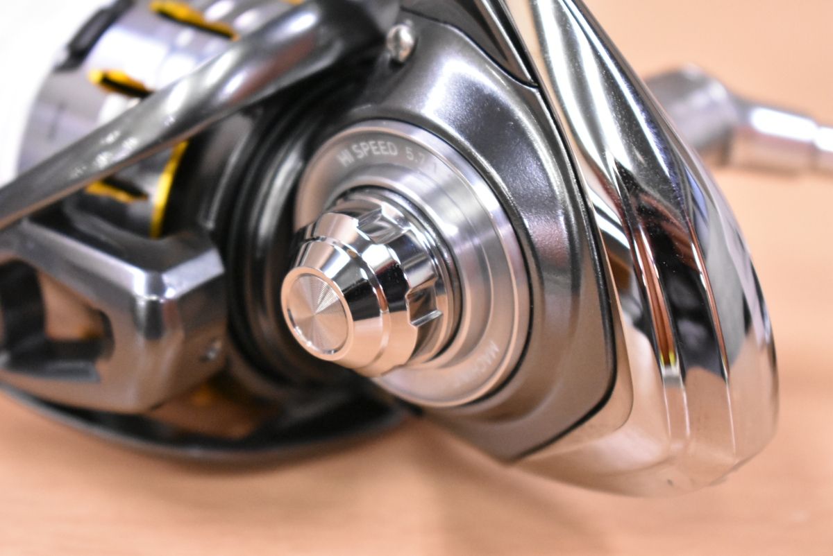 ダイワ 18 ブラスト LT 6000D-H スピニングリール DAIWA BLAST LT