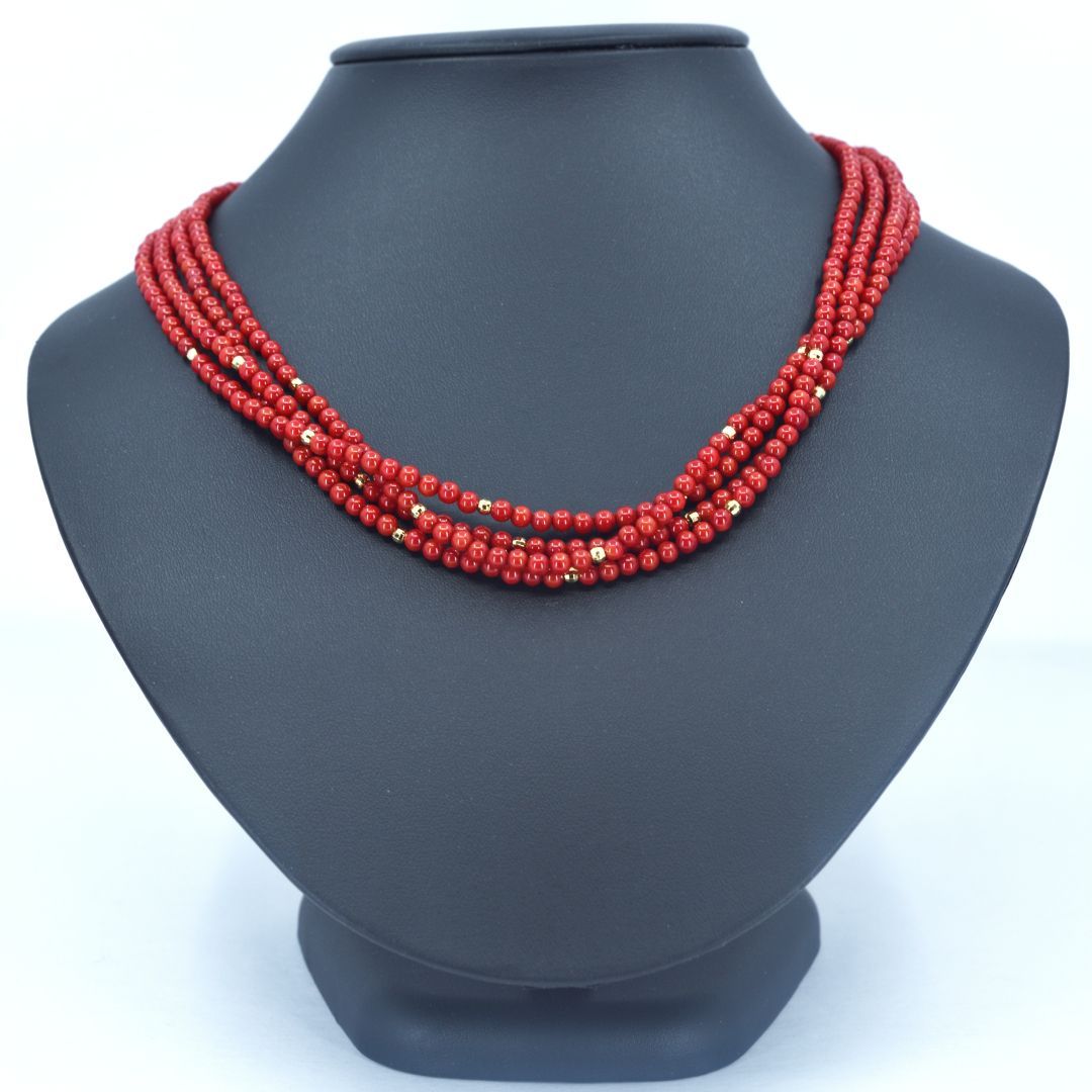 K18 血赤珊瑚（サンゴ） 4連ネックレス - メルカリ