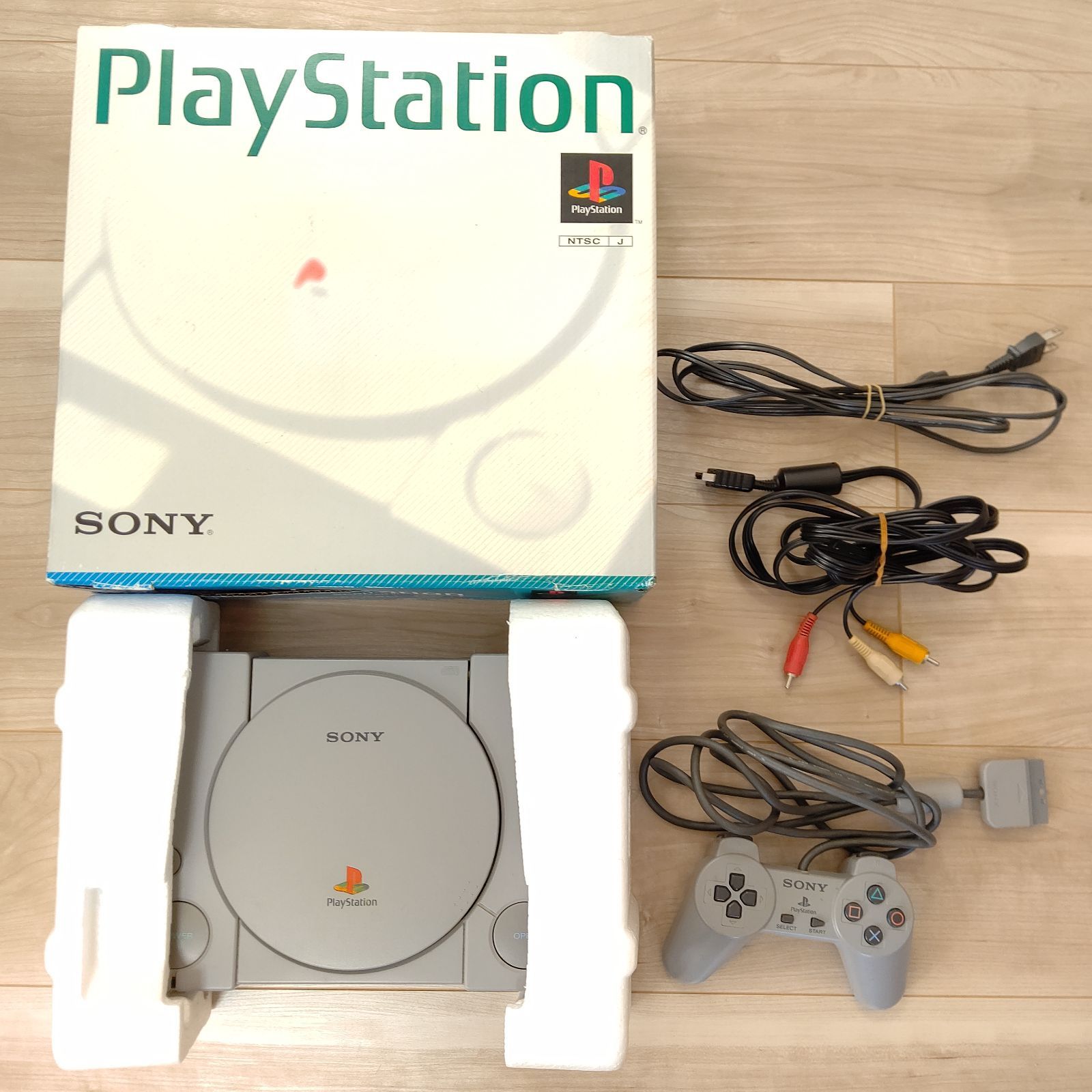 ゲーム ◇未使用 SONY(ソニー) 初代 PS プレイステーション 本体 SCPH