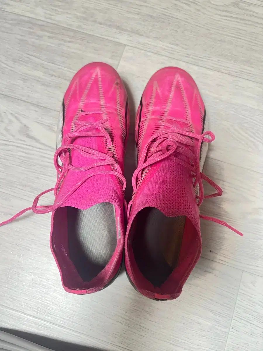 プーマ ウルトラ サッカーシューズ