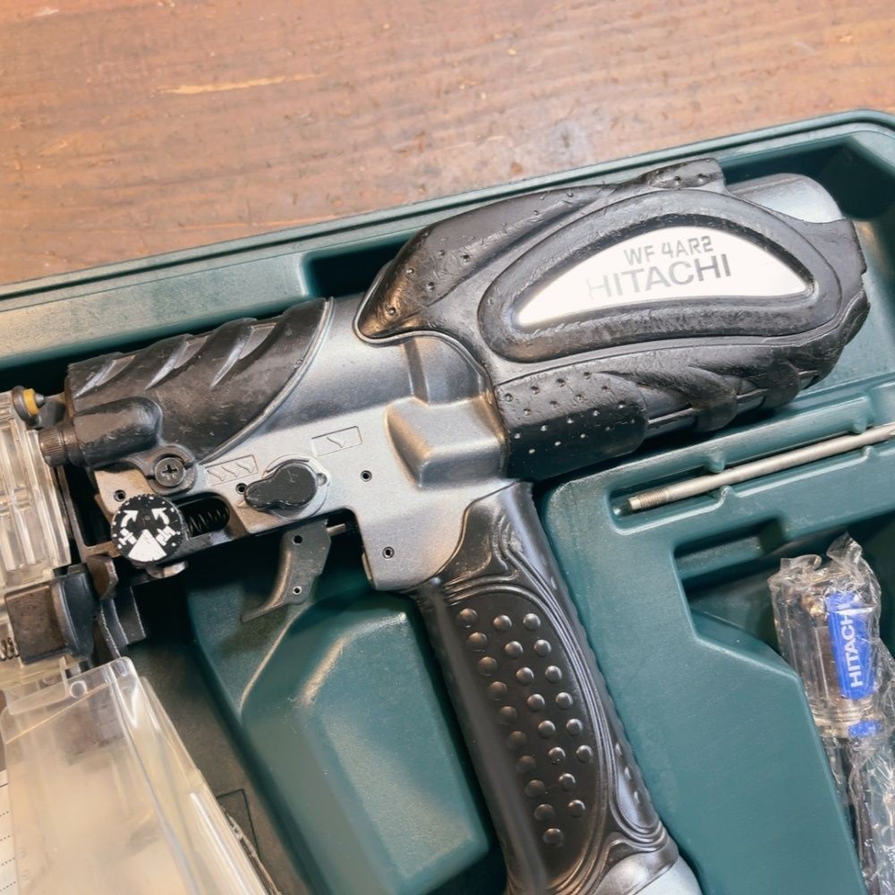 7日保証 整備済 消耗部品多数交換 日立 HIKOKI 常圧 ねじ打ち機 WF 4 AR 2 ケース付き 動作良好