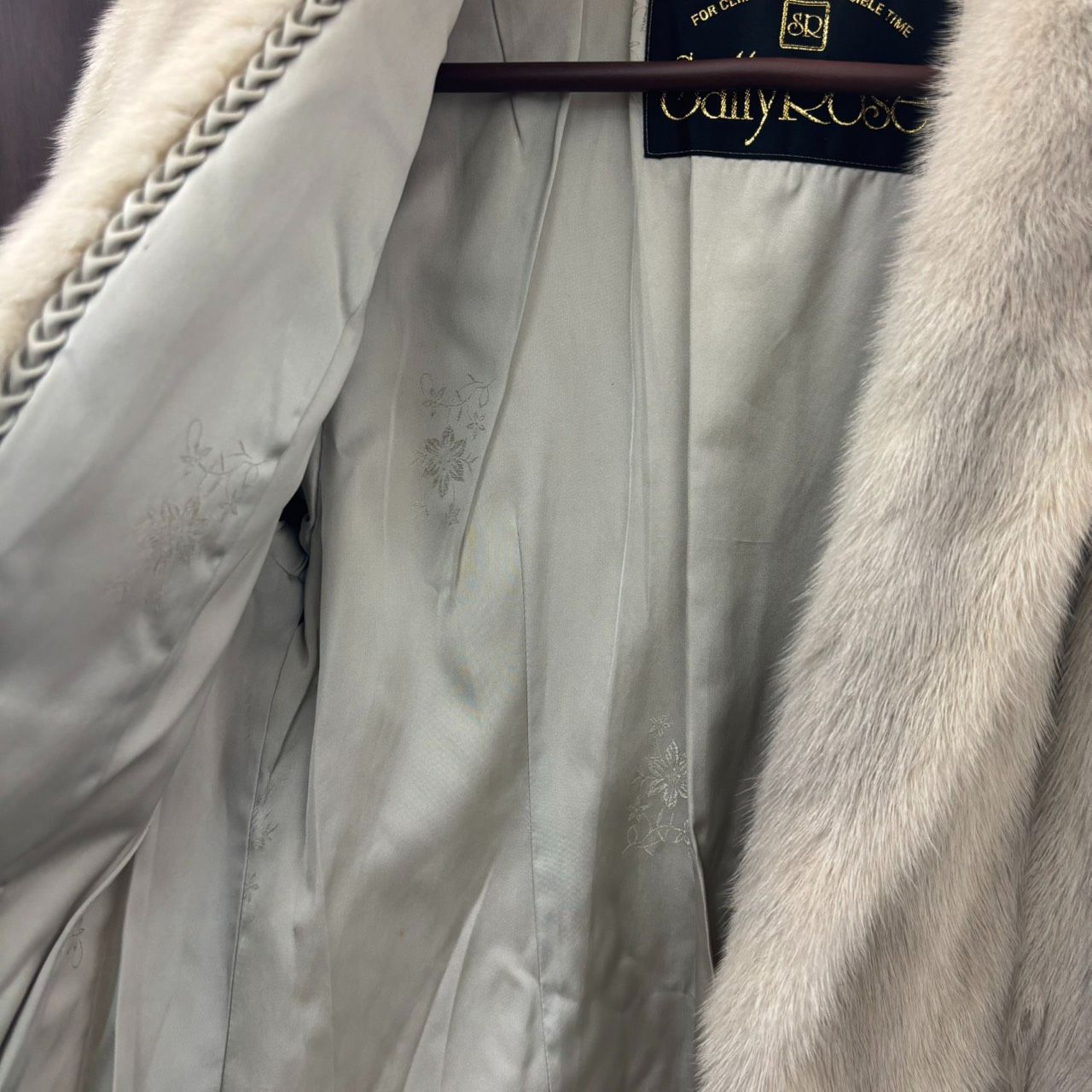 N 処分価格【保管品】Sally Rose ミンクコート 毛皮 高級 - メルカリ
