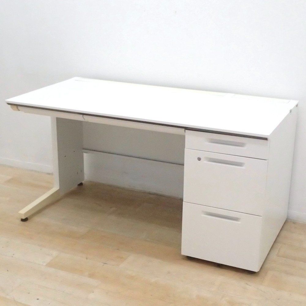KOKUYO コクヨ IS 片袖デスク SDT- ホワイト W 1400 D 700 フラップ配線口 片袖机 パソコンデスク 鍵無 EG 18885-1 オフィス家具
