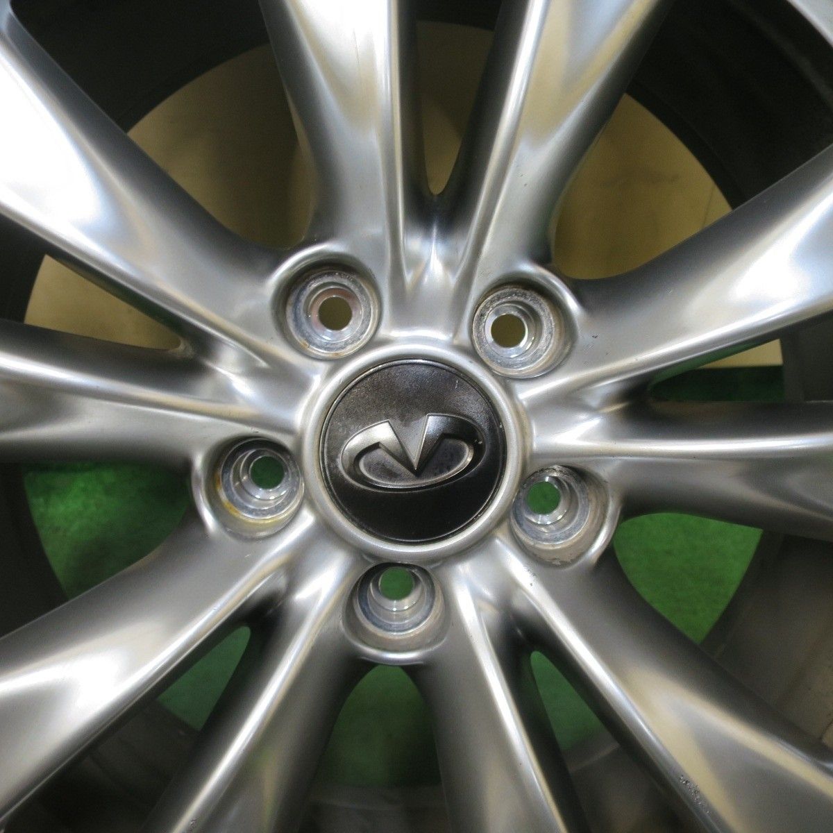 4本価格☆日産 Y51 フーガ 純正 245/50R18 ミシュラン プライマシー4 