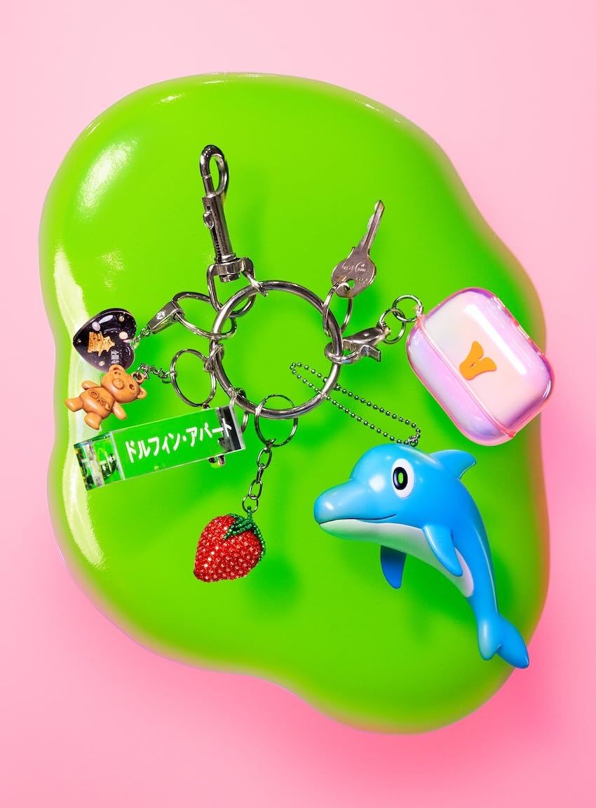 AIMYON TOUR 2025 25 ドルフィン アパート IN 大阪城ホール 初回 盤 あいみょん クリアステッカーセット付 DVD 出演 形式