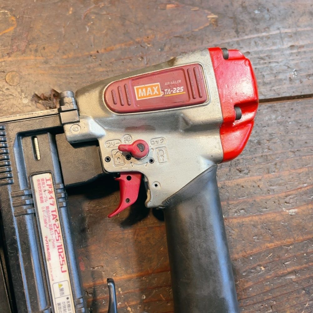 7日保証 整備済 消耗部品交換済 MAX マックス 常圧 10 mm エアタッカー TA-225 1025 J 動作良好