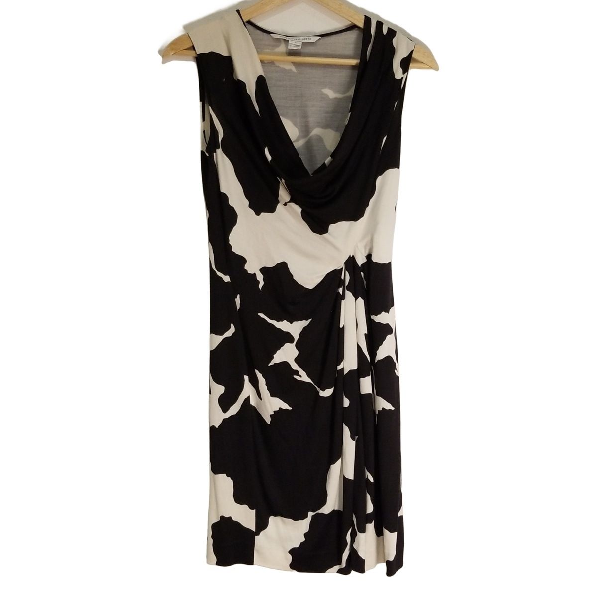 DIANE VON DVF ダイアン フォン ファステンバーグ ワンピース サイズ2 S レディース 黒 白 ノースリーブ ひざ丈