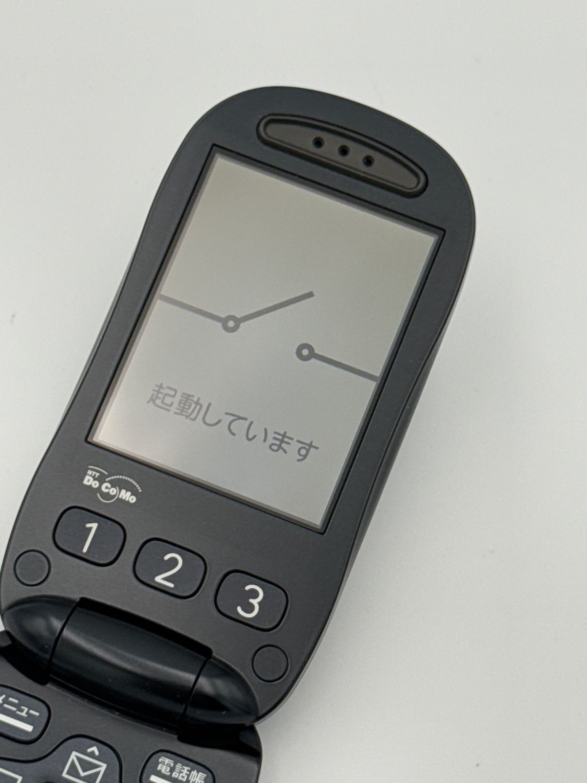 docomo らくらくホン ベーシックS F883iS ガラケー オーシャンブラック