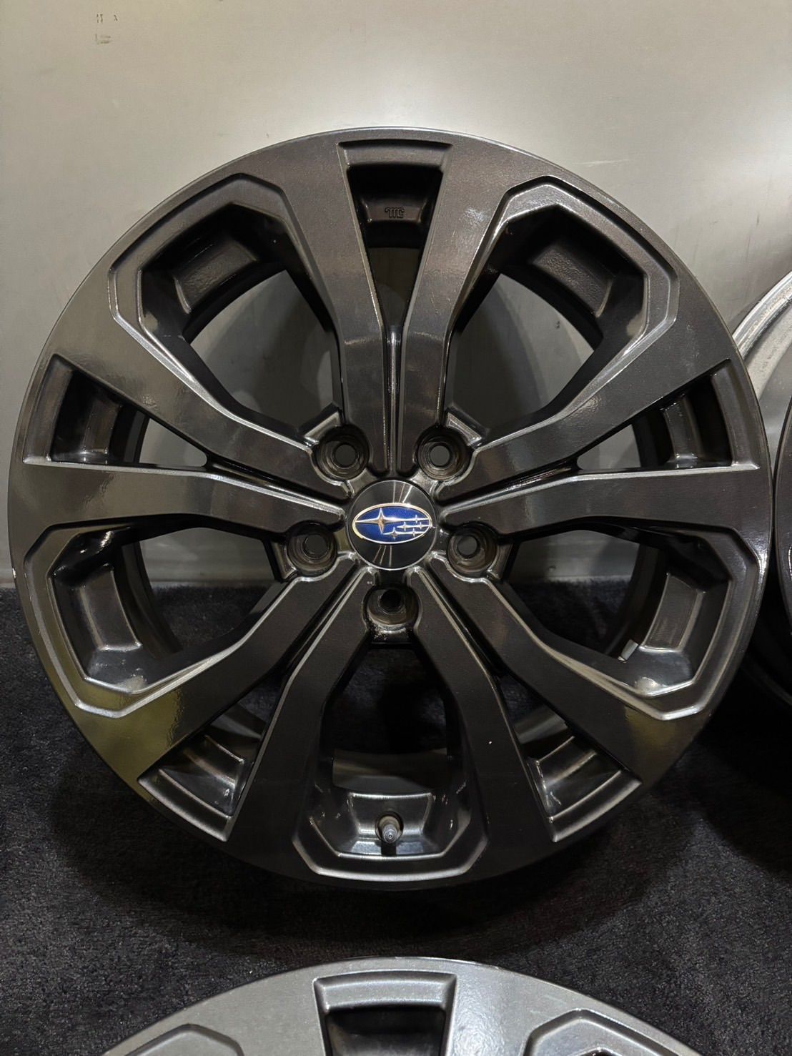 スバル SK フォレスター ENKEI製 18インチ 7 J 48 114 3 5 H アルミホイール 4本 1 K 965