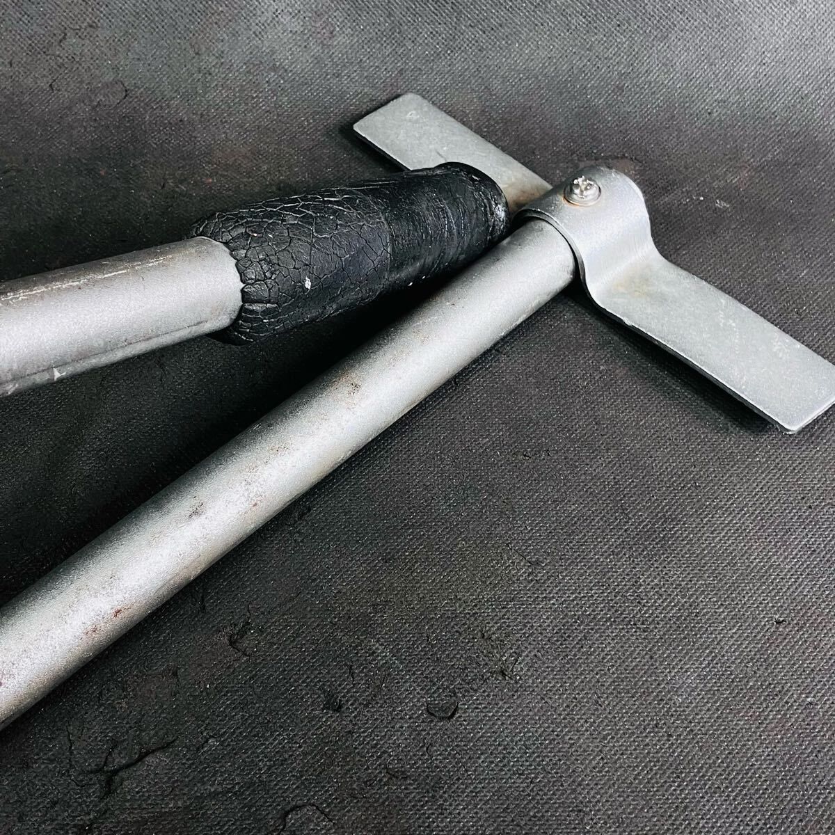 チャンネル 穴あけ工具