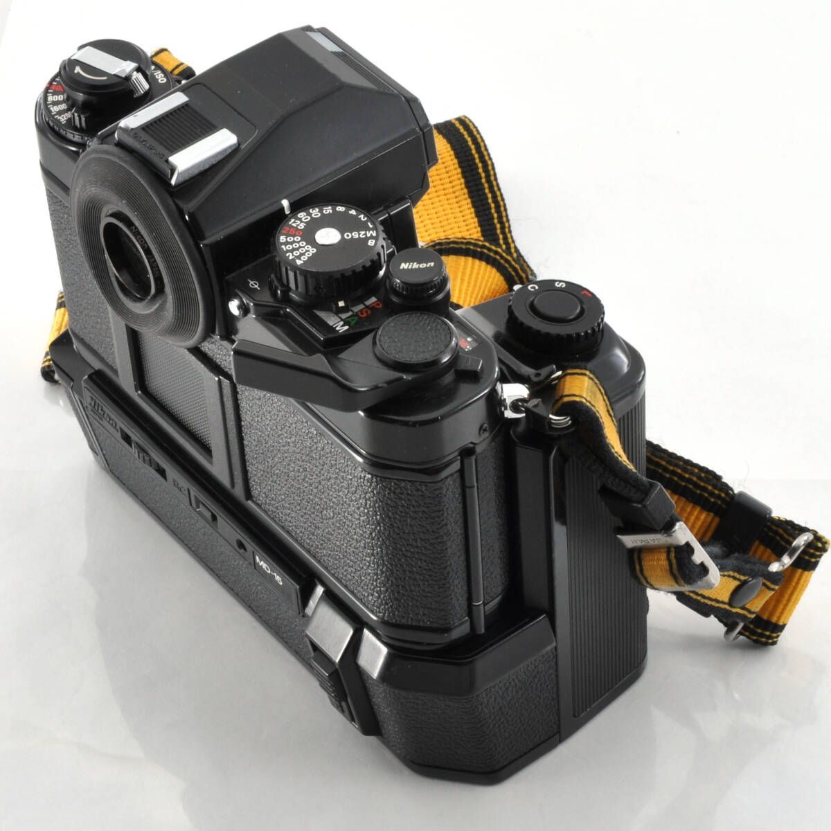 ニコン】Nikon FA フィルムカメラ + MD-15 モータードライブ #P093a