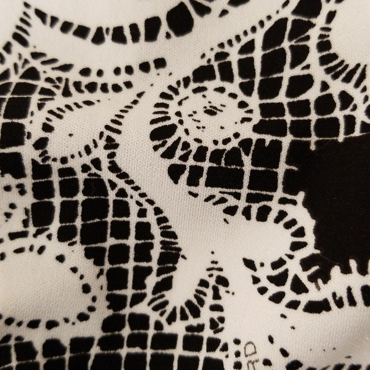 LEONARD(レオナール) カーディガン サイズLL レディース美品 - 黒×白