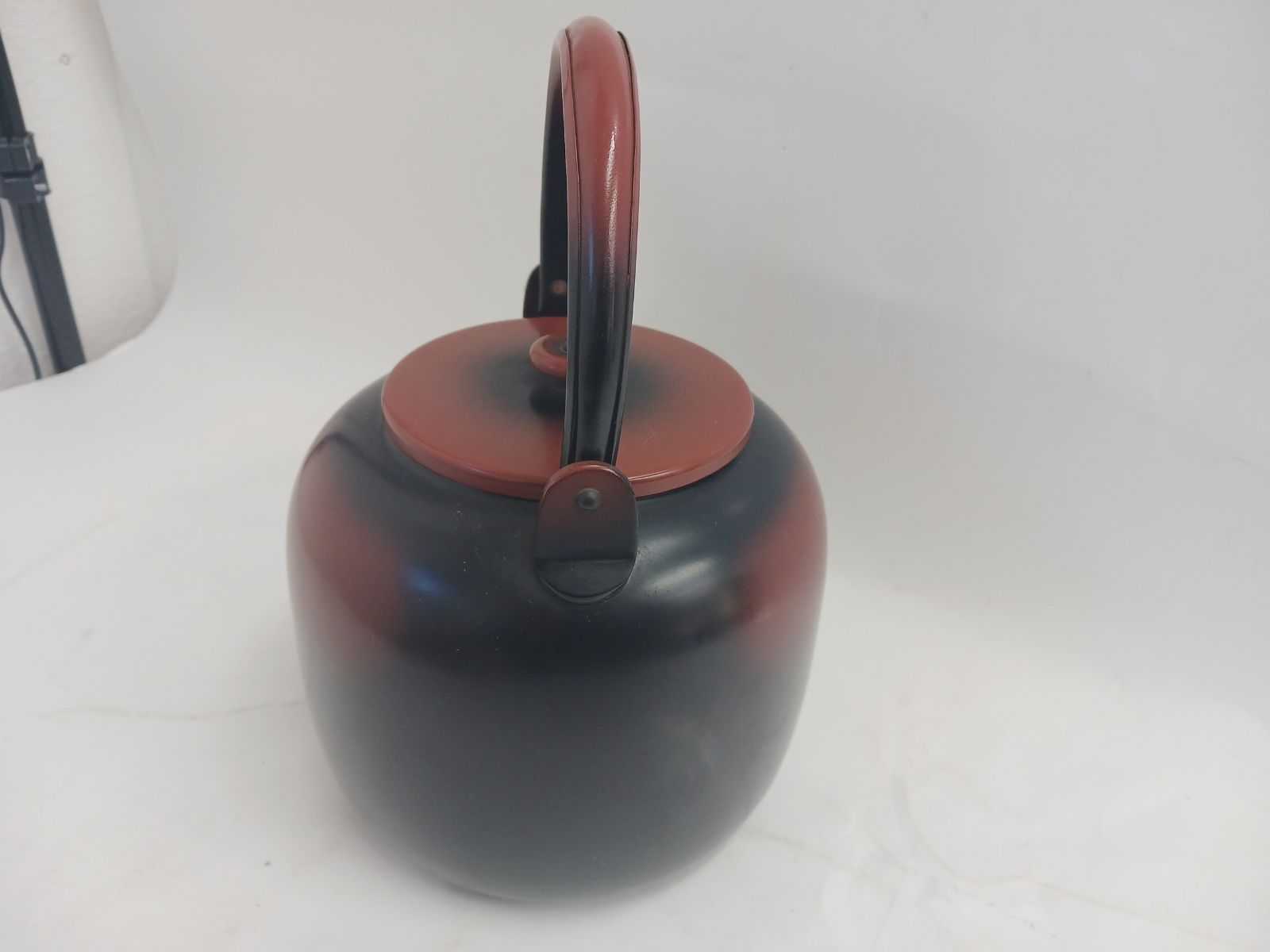 茶道具】特製 志きの釜 腰黒 水注薬缶 利休形 口蓋付 中古 古道具 鉄瓶