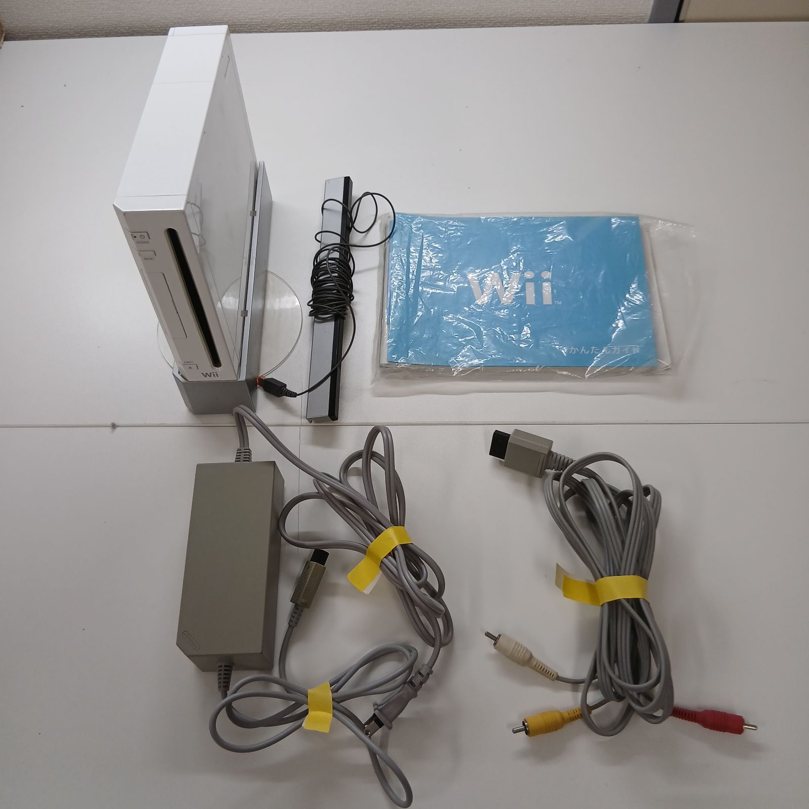 Wii本体 マリオカートWii Wiiハンドル セット Wii用ソフト - メルカリ