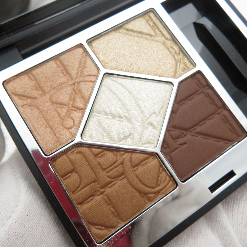  Dior ディオール ディオールショウ サンク クルール アイシャドウ 7 g 557 ブラウン カシミア BD 3720 D その他 アイシャドウ